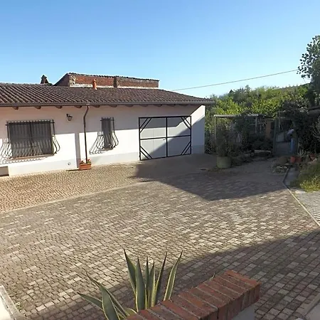 Domus Amica Bed & Breakfast